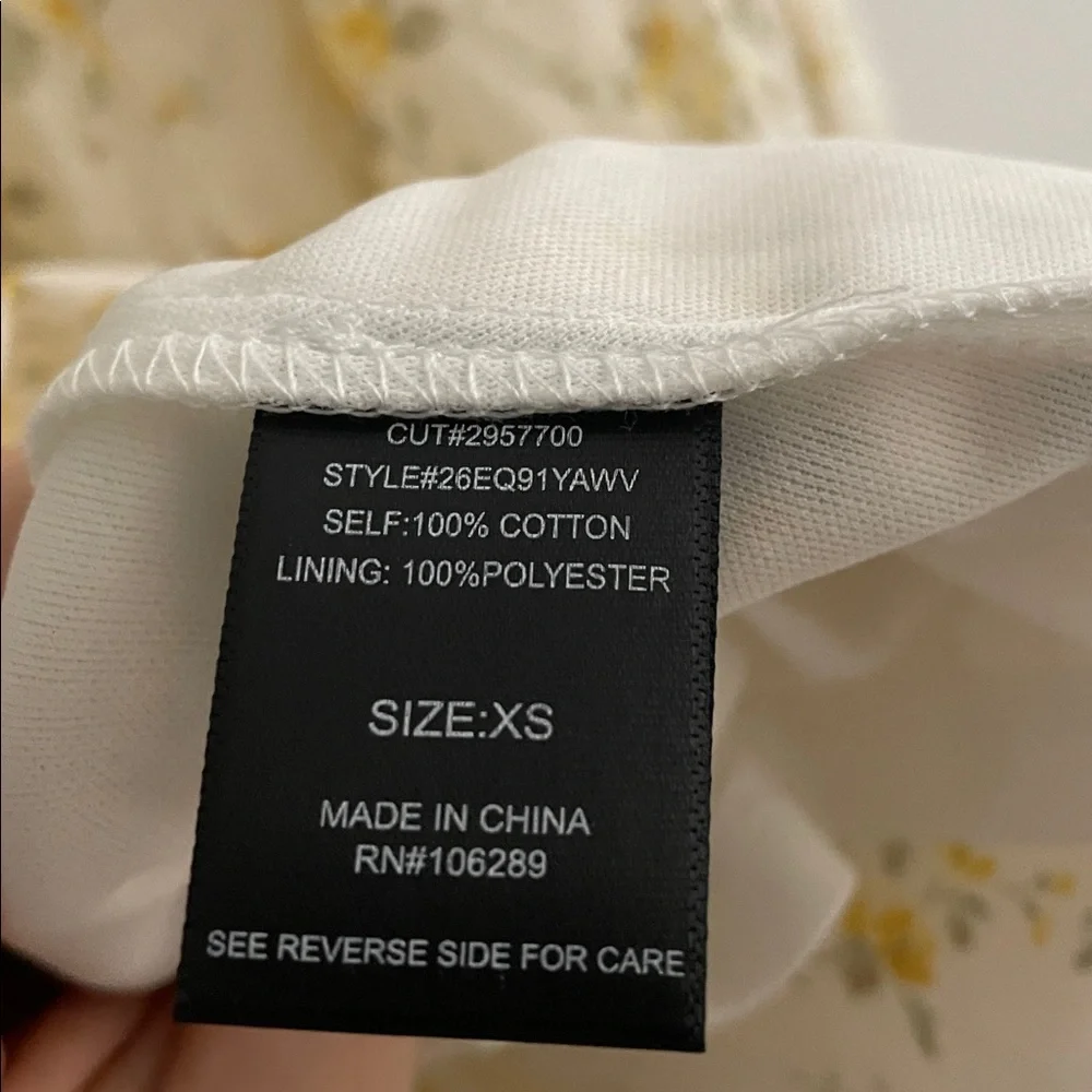 Trixxi Yellow Floral Print Dress NWT - Picture 7 of 7